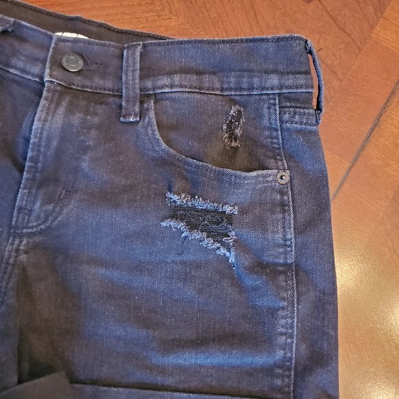 Old Navy Boyfriend Cuffed Black Denim Jean Shorts - Picture 3 of 5